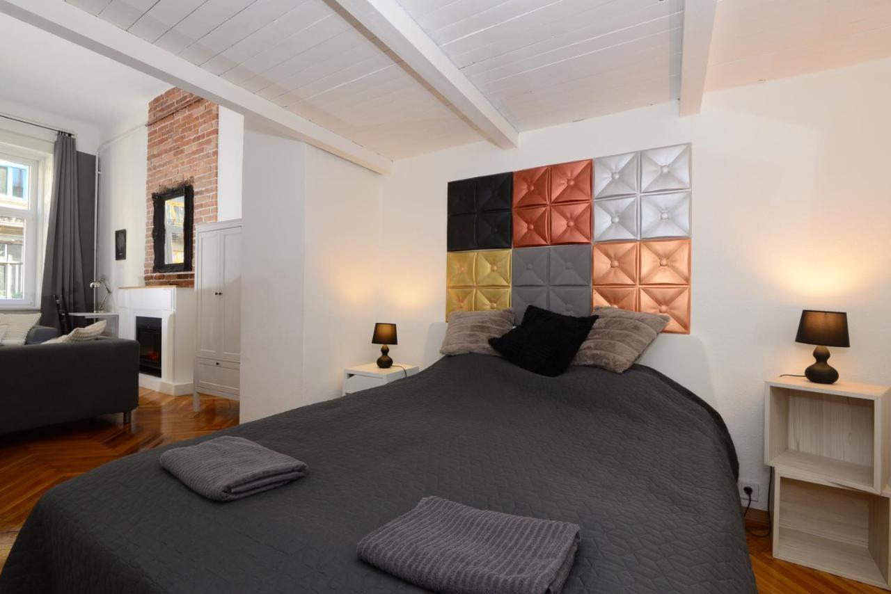 Your Place Apartman Boedapest Buitenkant foto